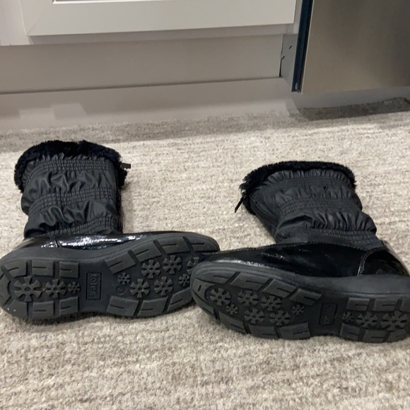 Totes Girls Black Boots sz 3 - Picture 4 of 6